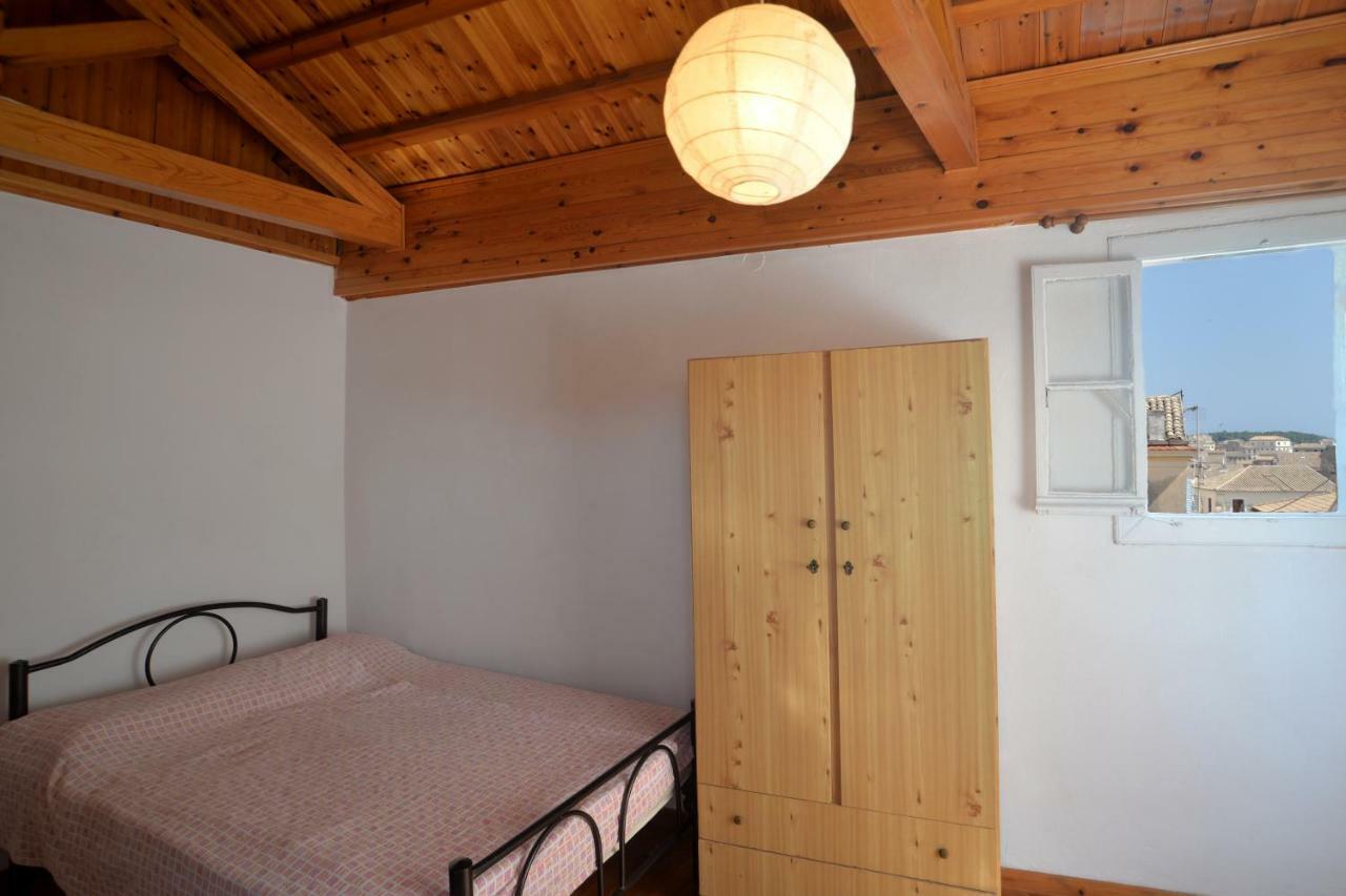 Attic Apartment In Corfu Old Town Centre Eksteriør bilde
